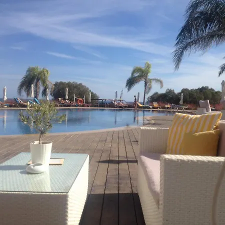 Semesteranläggning (resort) Mythos